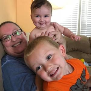 Meet your Posher, Laura